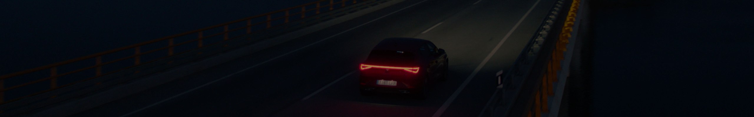 800 hours in pitch darkness to test the lights of the SEAT Leon.