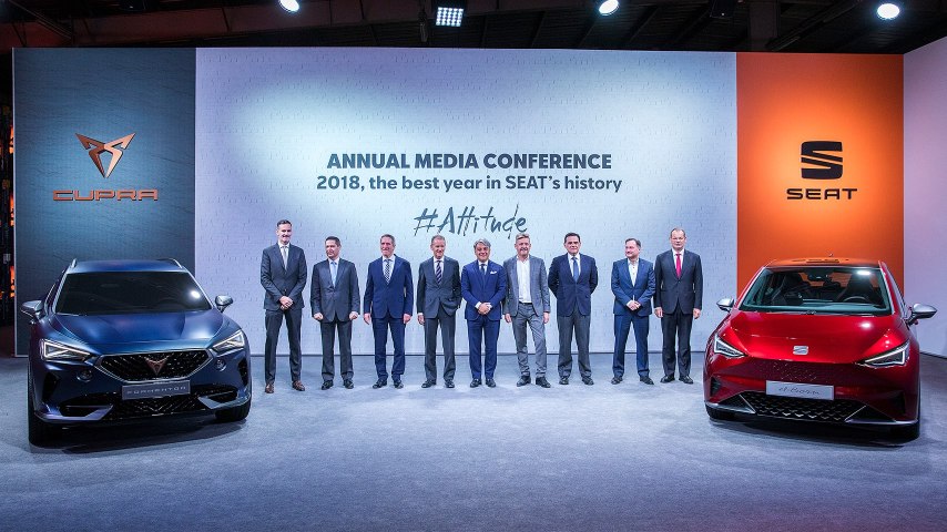SEAT Committee Annual Media Conference with cars