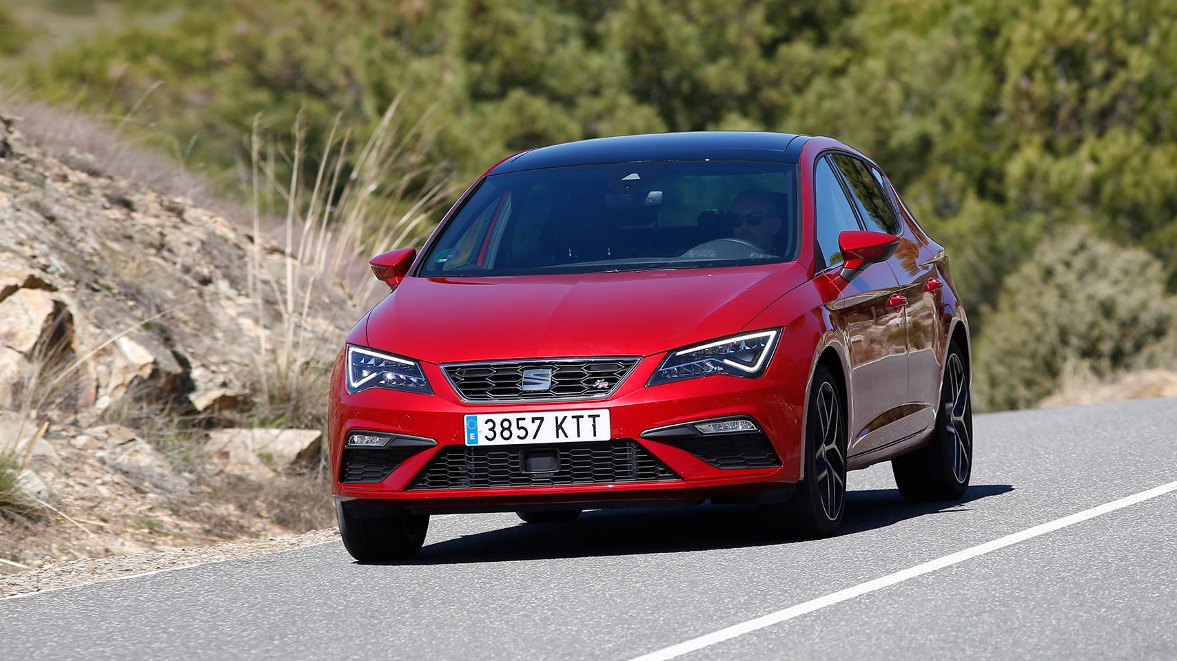 SEAT Leon FR driving in the road