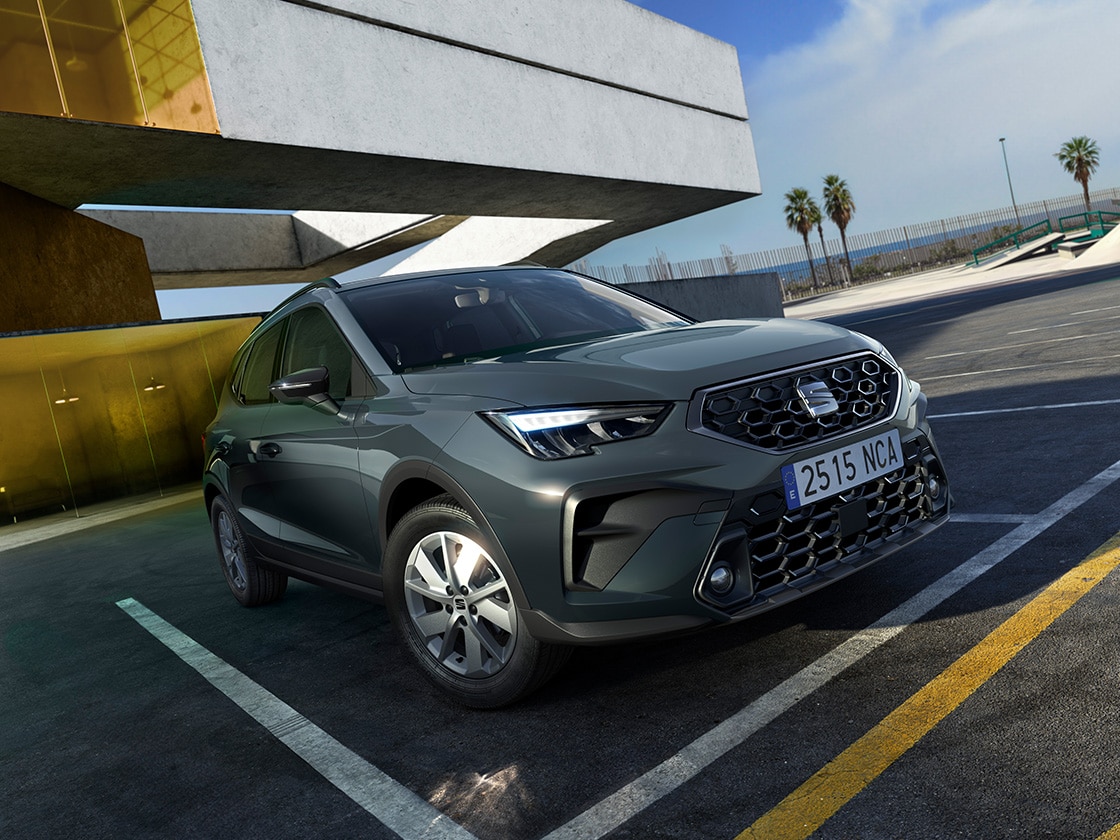 Timeless SEAT Arona design parked outdoors in a parking space